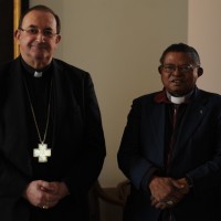 19 02 2016 -Mgr Philippe Ranaivomana et Mgr Harpigny