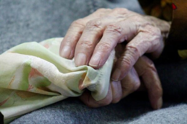 Les évêques suisses créent un

service spécialisé en soins palliatifs